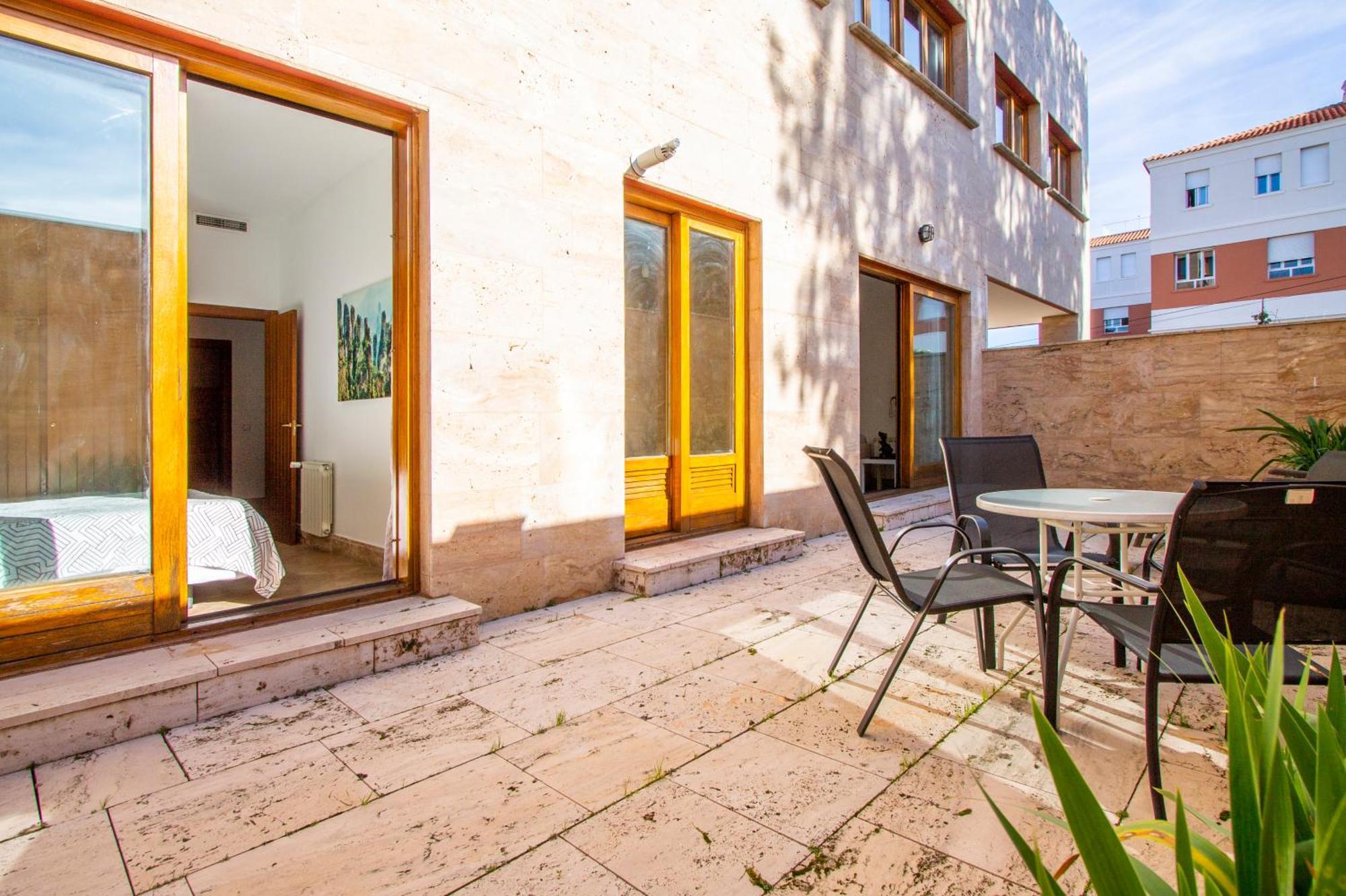 Apartamentos Villablino Arturo Soria Madrid Luaran gambar