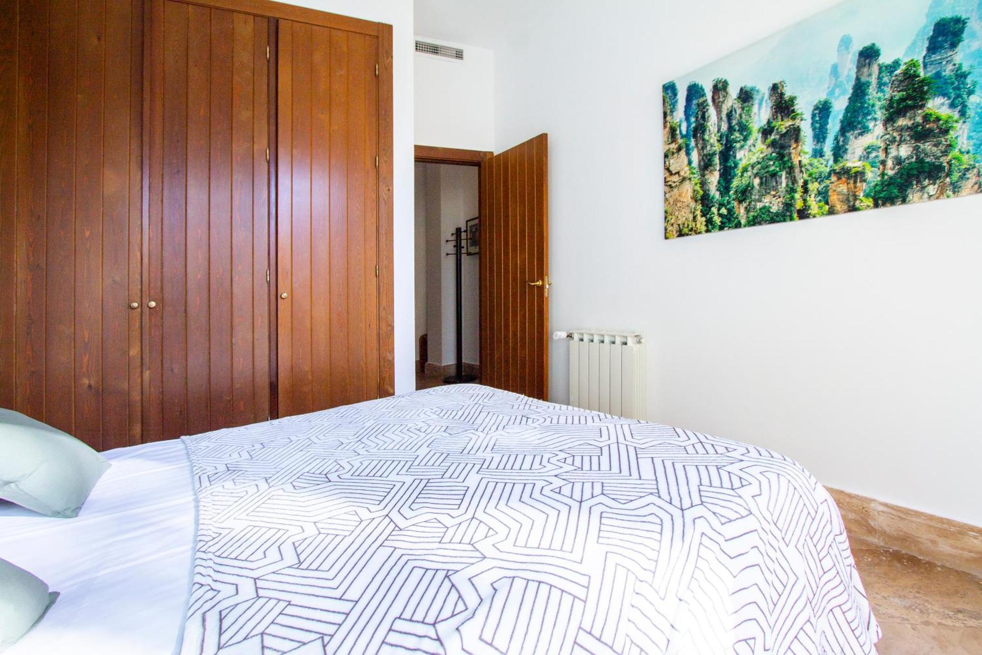 Apartamentos Villablino Arturo Soria Madrid Luaran gambar