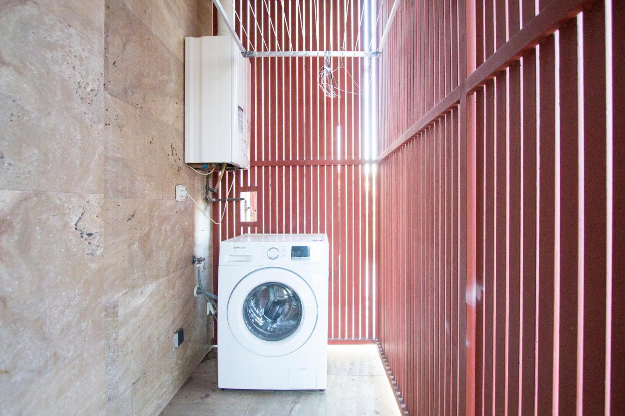 Apartamentos Villablino Arturo Soria Madrid Luaran gambar