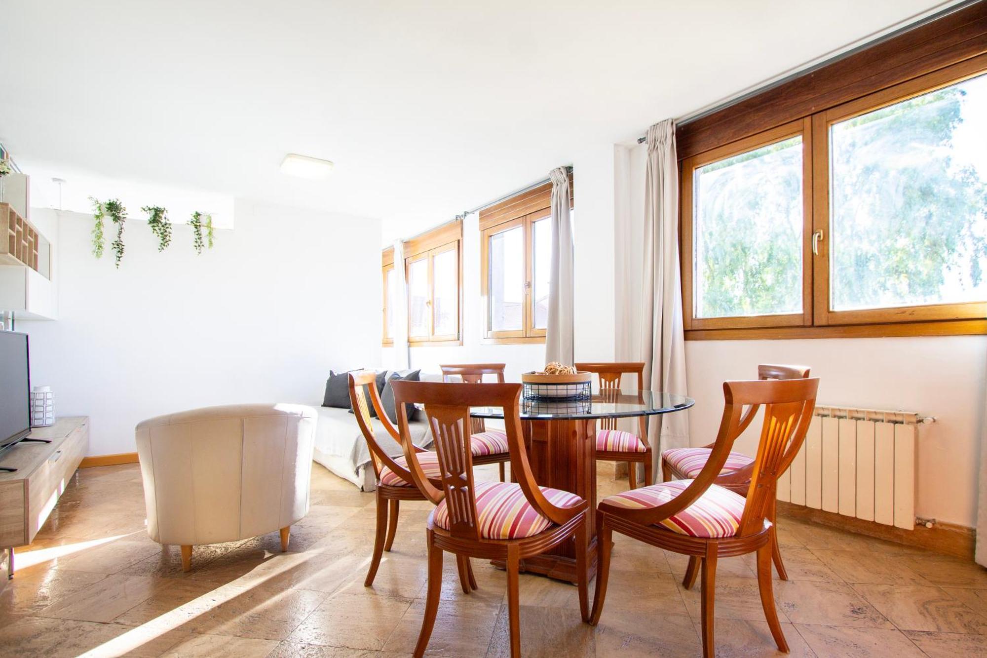 Apartamentos Villablino Arturo Soria Madrid Luaran gambar