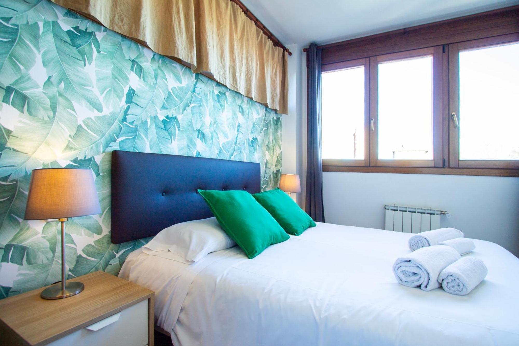 Apartamentos Villablino Arturo Soria Madrid Luaran gambar